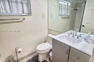 705 SE 25th Ln, Homestead, FL 33033 - Photo 13