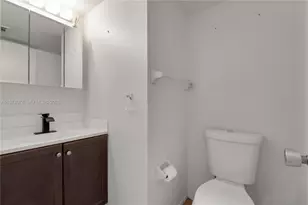 1550 SE Dewberry Ct, Port Saint Lucie, FL 34952 - Photo 11