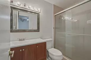 9853 Riverside Dr, Coral Springs, FL 33071 - Photo 17