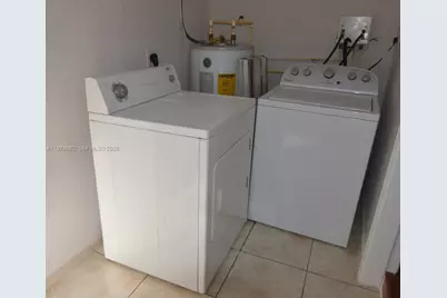 731 NW 17th Ct, Pompano Beach, FL 33060 - Photo 3