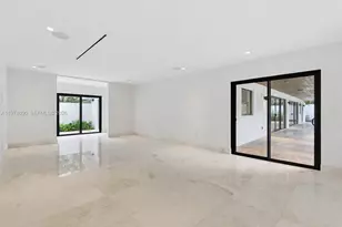 12050 SW 90th Ave, Miami, FL 33176 - Photo 15