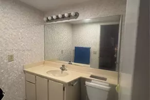 441 SE 3rd St, Dania Beach, FL 33004 - Photo 9