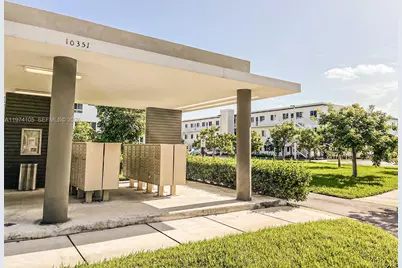 6410 NW 102nd Path #101, Doral, FL 33178 - Photo 15