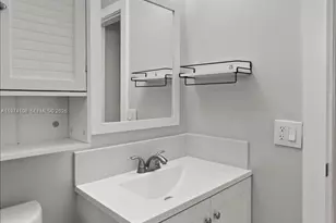 620 SW 10th St, Fort Lauderdale, FL 33315 - Photo 29