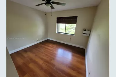 6 Wimbledon Lake Dr #252, Plantation, FL 33324 - Photo 11