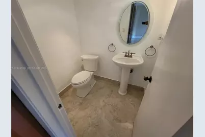 6 Wimbledon Lake Dr #252, Plantation, FL 33324 - Photo 15