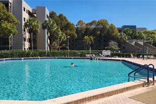 1100 Colony Point Cir, Pembroke Pines, FL 33026 - Photo 29
