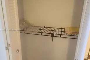 1100 Colony Point Cir, Pembroke Pines, FL 33026 - Photo 15