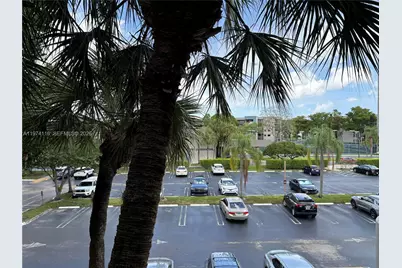 1100 Colony Point Cir #316, Pembroke Pines, FL 33026 - Photo 33