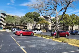 1100 Colony Point Cir, Pembroke Pines, FL 33026 - Photo 29