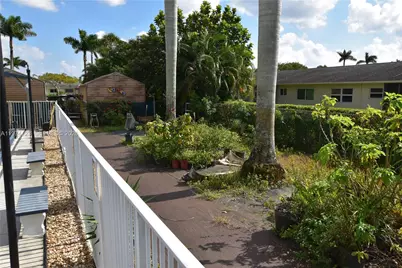 2572 Emory Dr #F, West Palm Beach, FL 33415 - Photo 51