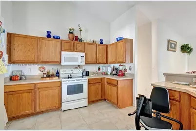 1458 SW San Esteban Ave, Port Saint Lucie, FL 34953 - Photo 11