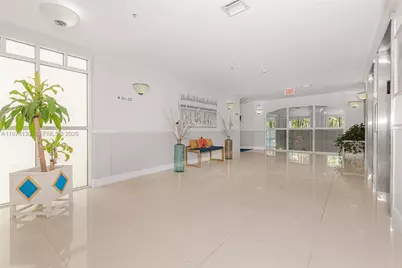 9725 NW 52nd St #213, Doral, FL 33178 - Photo 5