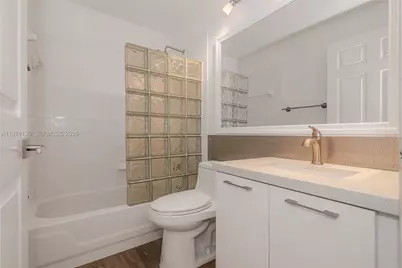 9725 NW 52nd St #213, Doral, FL 33178 - Photo 41