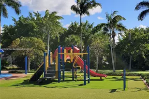 9725 NW 52nd St, Doral, FL 33178 - Photo 59