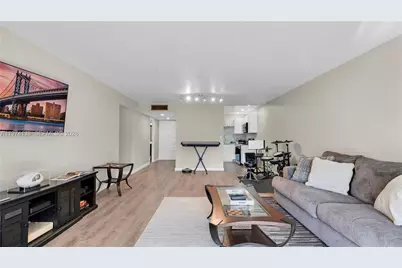 6301 N Falls Cir Dr #206, Lauderhill, FL 33319 - Photo 13