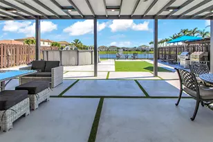 22917 SW 105th Ave, Cutler Bay, FL 33190 - Photo 31