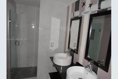 233 Meadows Dr, Boynton Beach, FL 33436 - Photo 13