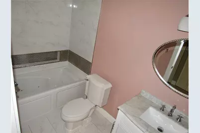 233 Meadows Dr, Boynton Beach, FL 33436 - Photo 9