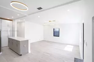 1645 NE 180th St, North Miami Beach, FL 33162 - Photo 15