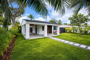 1645 NE 180th St, North Miami Beach, FL 33162 - Photo 7