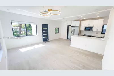 1645 NE 180th St, North Miami Beach, FL 33162 - Photo 7