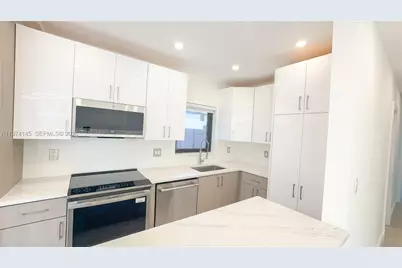 1645 NE 180th St, North Miami Beach, FL 33162 - Photo 43