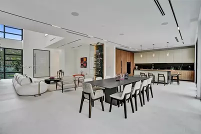 1379 NE 104th St, Miami Shores, FL 33138 - Photo 5