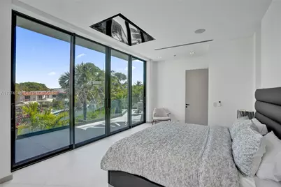 1379 NE 104th St, Miami Shores, FL 33138 - Photo 63