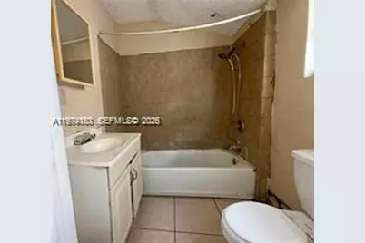 2228 SW 2nd St, Miami, FL 33135 - Photo 11