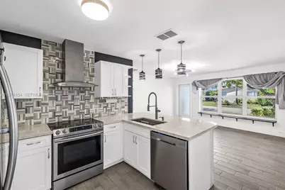 1151 NE 42nd Ct, Pompano Beach, FL 33064 - Photo 3