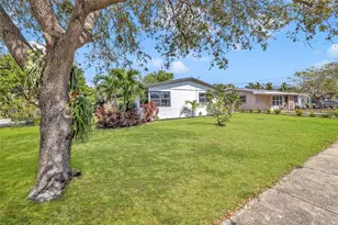 1151 NE 42nd Ct, Pompano Beach, FL 33064 - Photo 7