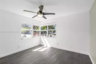 1151 NE 42nd Ct, Pompano Beach, FL 33064 - Photo 25