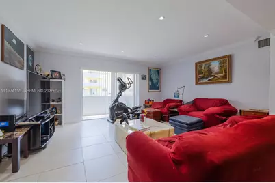 7401 SW 82nd St #109s, Miami, FL 33143 - Photo 1