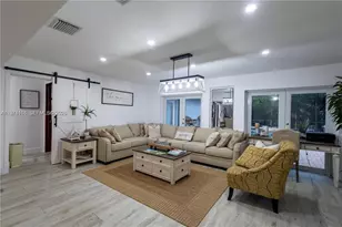 14500 SW 17th Ct, Davie, FL 33325 - Photo 9