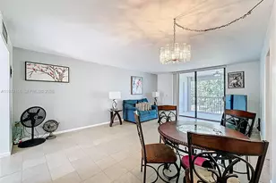 7331 NW 18th St, Margate, FL 33063 - Photo 9