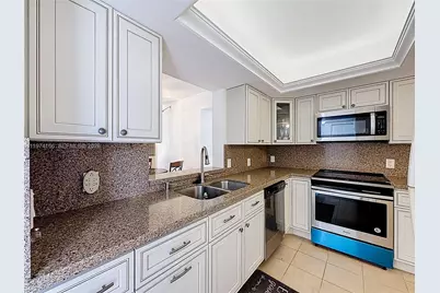 7331 NW 18th St #202, Margate, FL 33063 - Photo 5