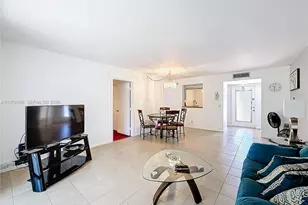 7331 NW 18th St, Margate, FL 33063 - Photo 13