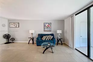 7331 NW 18th St, Margate, FL 33063 - Photo 11