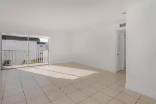 7256 SW 94th Pl, Miami, FL 33173 - Photo 3