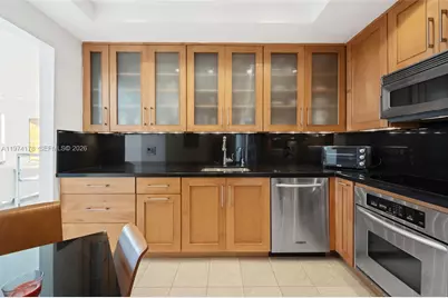 4925 Collins Ave #8G, Miami Beach, FL 33140 - Photo 11