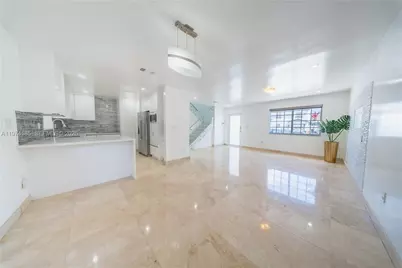 18004 SW 154th Ave, Miami, FL 33187 - Photo 9