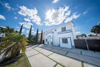 18004 SW 154th Ave, Miami, FL 33187 - Photo 3