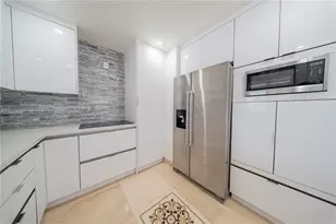18004 SW 154th Ave, Miami, FL 33187 - Photo 5