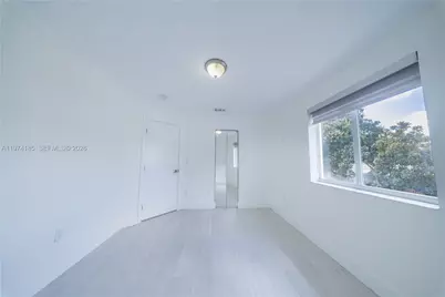 18004 SW 154th Ave, Miami, FL 33187 - Photo 37