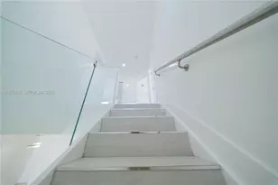 18004 SW 154th Ave, Miami, FL 33187 - Photo 23