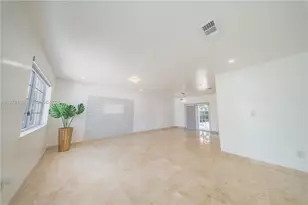 18004 SW 154th Ave, Miami, FL 33187 - Photo 7