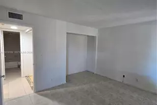 5920 Coral Lake Dr, Margate, FL 33063 - Photo 9