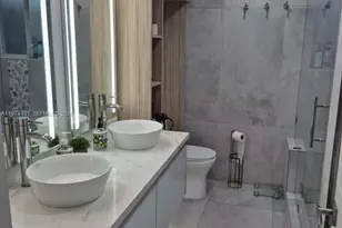 2908 N 36th Ave, Hollywood, FL 33021 - Photo 9