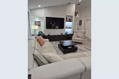 2908 N 36th Ave, Hollywood, FL 33021 - Photo 7